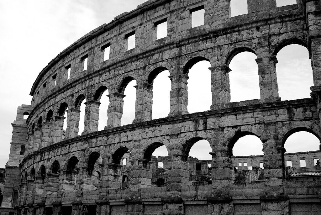 colosseum, monument, attraction-1928274.jpg